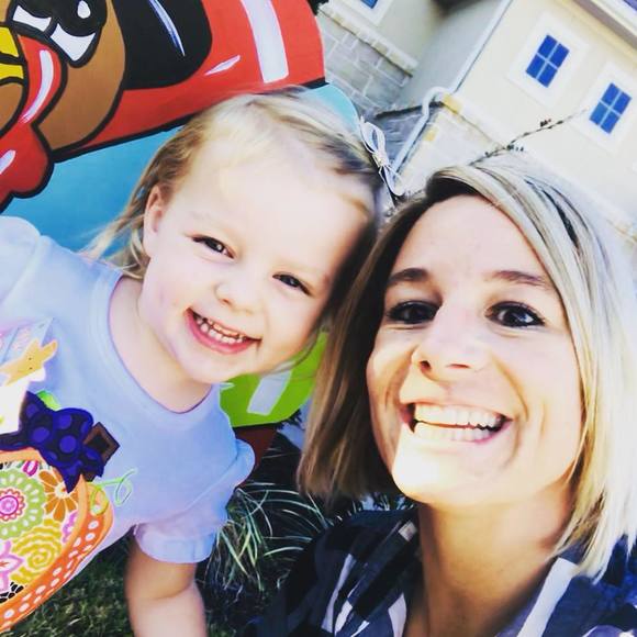 Meet your Posher, Sarah - Picture 1 of 1